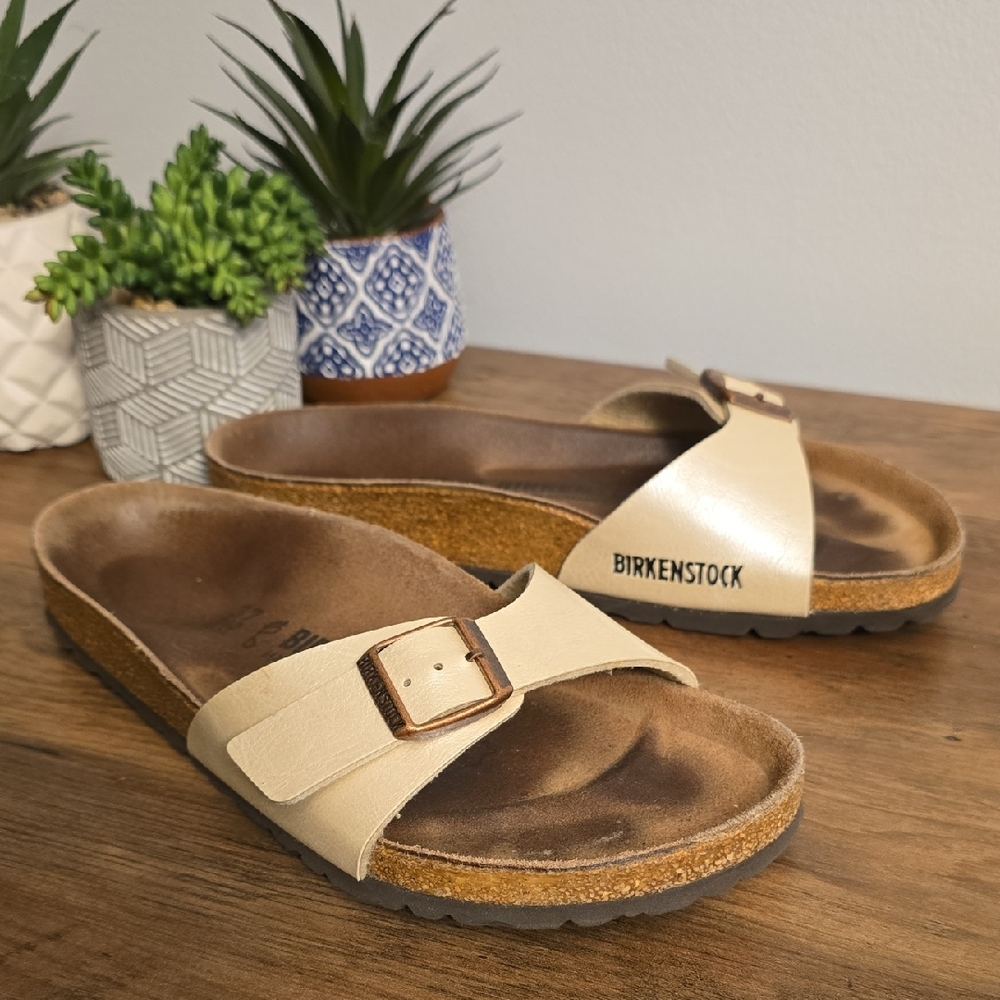 Birkenstock - Madrid Opalescent Cream White Single-Strap Sandals